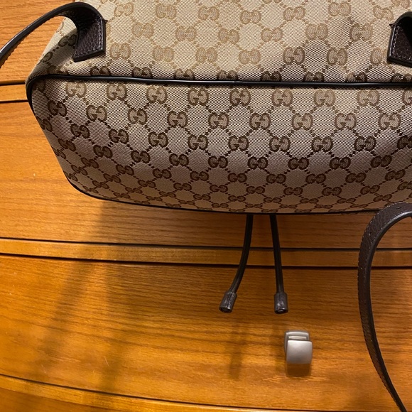 *AUTHENTIC* Gucci Logo Canvas Backpack - Picture 9 of 9